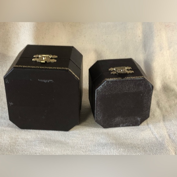 Juicy Couture Born in Glamorous USA Jewelry Presentation Boxes Lot of 2 - Picture 6 of 11